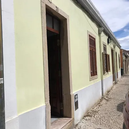 Beato Typical House Lisbona